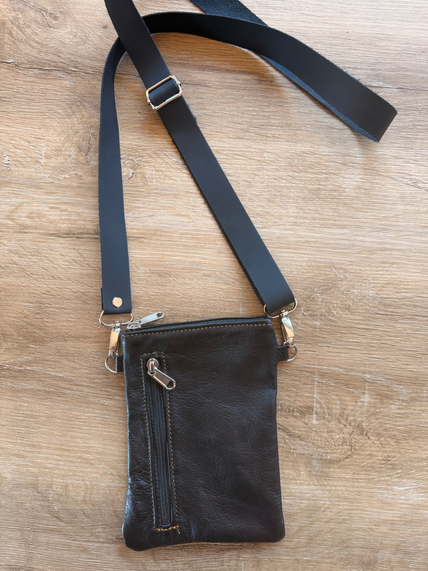 The Everyday 2-in-1 Genuine Leather Crossbody Strap
